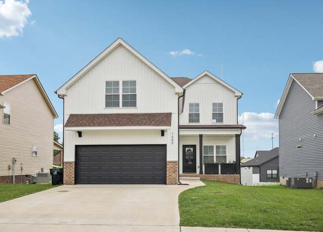 Property at 1680 Heritage Dr, Clarksville, TN 37043, 3 beds, 2.5 baths