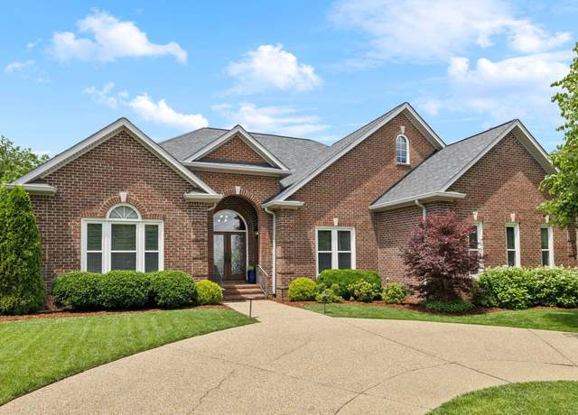Property at 230 Temple Crest Trl, Franklin, TN 37069, 5 beds, 5 baths