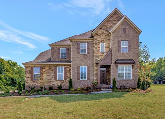 Property at 802 Pine Terrace Dr, Brentwood, TN 37027, 4 beds, 3.5 baths