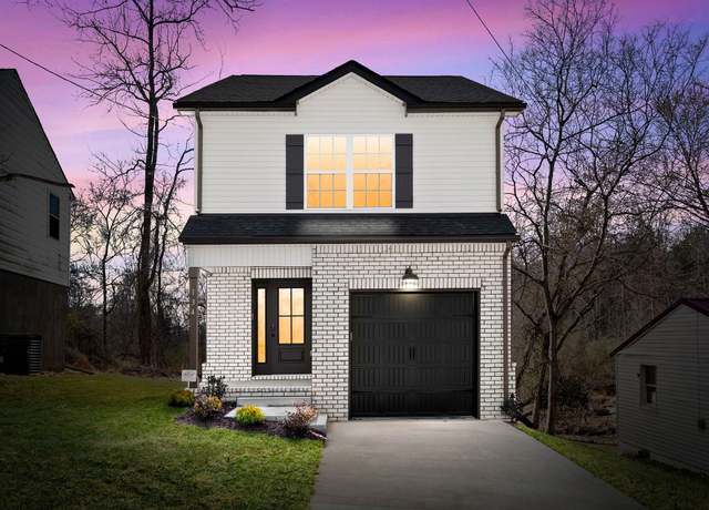 Property at 134 Cross Ln, Clarksville, TN 37040, 3 beds, 2.5 baths