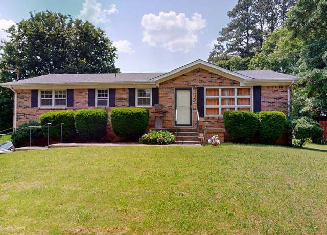 Property at 719 Cheairs Cir, Columbia, TN 38401, 3 beds, 1.5 baths