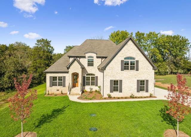 Property at 1611 Martha Washington Way, Murfreesboro, TN 37130, 4 beds, 4.5 baths