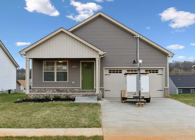 Property at 946 Tufnel Dr, Clarksville, TN 37040, 3 beds, 2 baths
