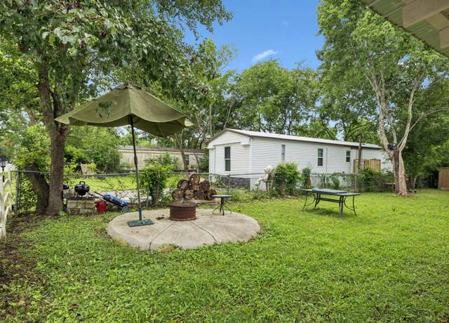 Property at 613 Sycamore Ln, La Vergne, TN 37086, 3 beds, 2 baths