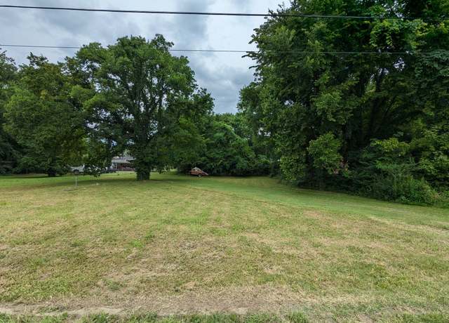 Property at 212 Boswell St, Mount Pleasant, TN 38474