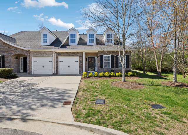 Property at 1020 Grove Ct, Brentwood, TN 37027, 2 beds, 2 baths