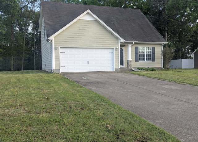 Property at 209 Bakerview St, Murfreesboro, TN 37129, 3 beds, 2.5 baths