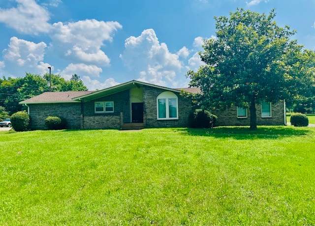 Property at 4218 Eatons Creek Rd, Nashville, TN 37218, 4 beds, 2 baths