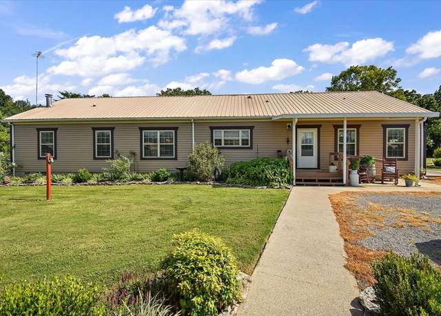 Property at 7941 Manus Rd, Readyville, TN 37149, 3 beds, 2 baths