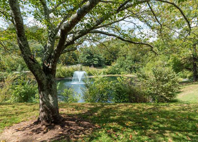 Property at 2524 Devon Valley Dr, Nashville, TN 37221, 3 beds, 3.5 baths