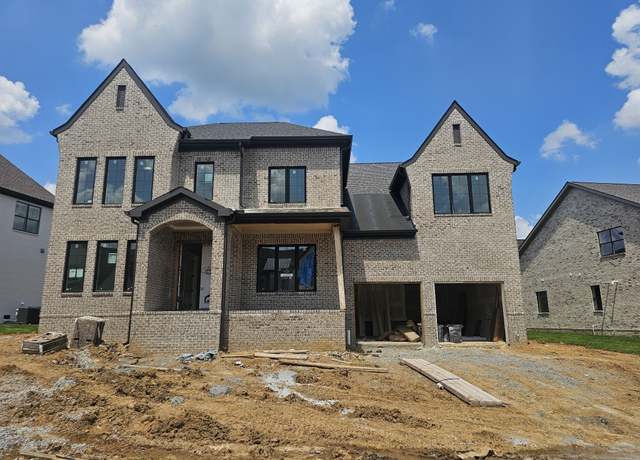 Property at 3238 Arundel Ln, Thompsons Station, TN 37179, 5 beds, 6 baths