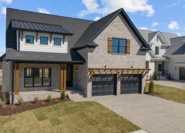Property at 2033 WT Chandler Blvd #60, Gallatin, TN 37066, 3 beds, 2.5 baths