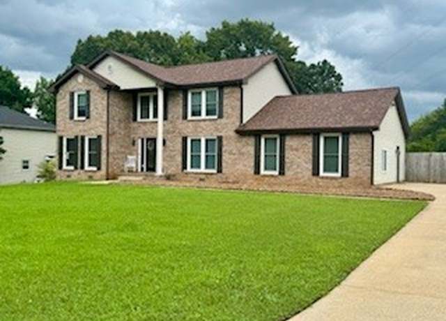 Property at 241 Blair Dr, Clarksville, TN 37043, 4 beds, 2.5 baths