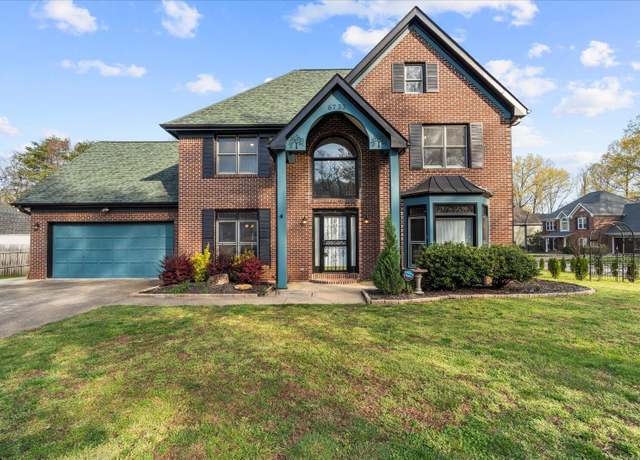 Property at 6733 W Point Dr, Hixson, TN 37343, 4 beds, 2.5 baths