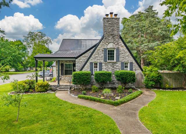 Property at 813 Swanson Blvd, Fayetteville, TN 37334, 3 beds, 3 baths
