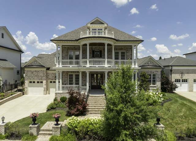 Property at 813 Stonewater Blvd, Franklin, TN 37064, 5 beds, 6 baths