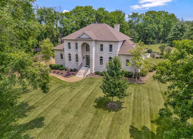 Property at 904 Oxford Ct, Brentwood, TN 37027, 4 beds, 5 baths