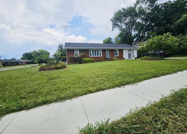 Property at 322 Gateway Ln, Hopkinsville, KY 42240, 3 beds, 2 baths