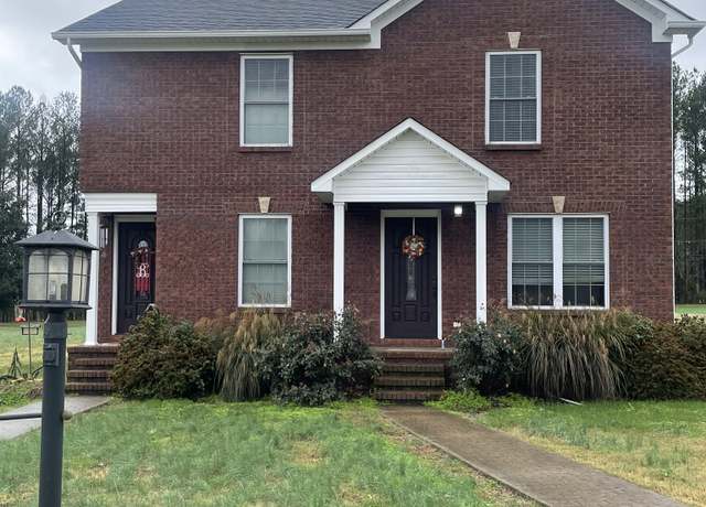 Property at 102 Horseshoe Bend Rd E, Leoma, TN 38468, 2 beds, 1.5 baths