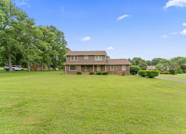 Property at 191 Green Harbor Rd, Old Hickory, TN 37138, 4 beds, 2.5 baths