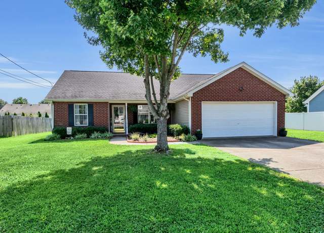 Property at 2918 Henderson Ln, Murfreesboro, TN 37130, 3 beds, 2 baths