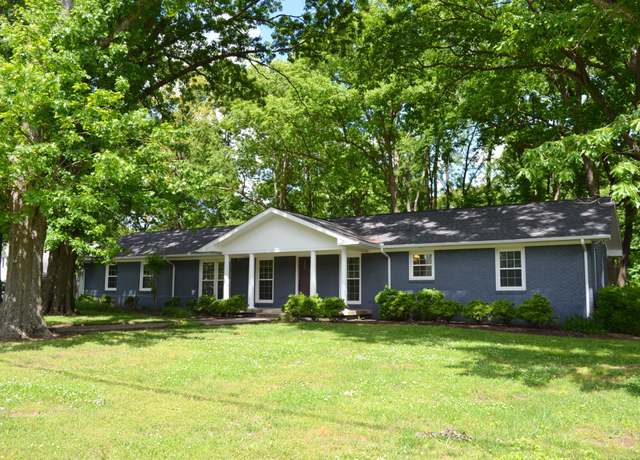 Property at 1814 Jones Blvd, Murfreesboro, TN 37129, 4 beds, 3 baths