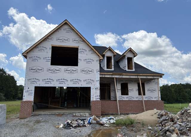 Property at 4340 Mccrary Rd, Lebanon, TN 37090, 4 beds, 3 baths