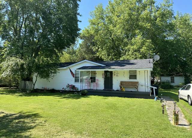 Property at 255 Burnett St, Graysville, TN 37338, 3 beds, 1 bath