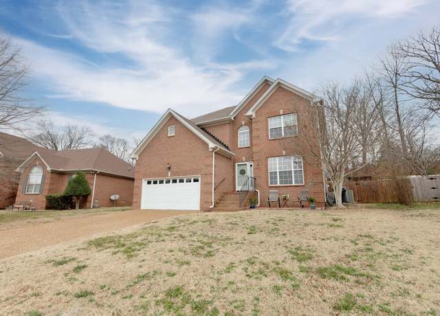 Property at 166 Walton Trce S, Hendersonville, TN 37075, 4 beds, 2.5 baths