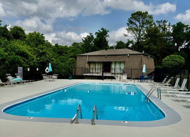 Property at 2929 Selena Dr Unit B30, Nashville, TN 37211, 2 beds, 1.5 baths