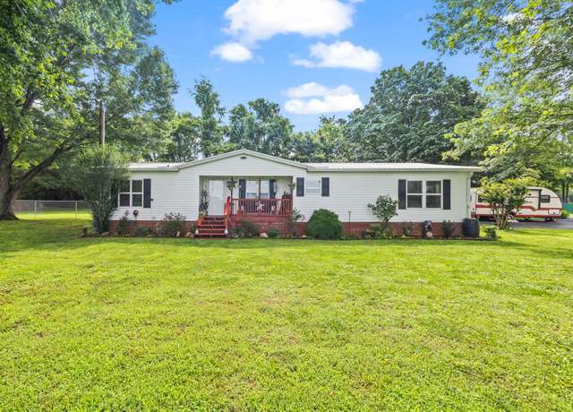 Property at 3153 Yeargan Rd, Murfreesboro, TN 37128, 3 beds, 2 baths