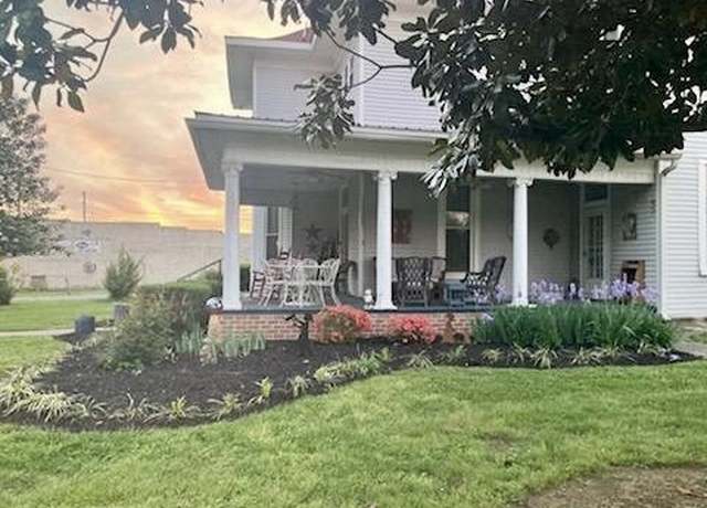 Property at 101 Webb Rd E, Bell Buckle, TN 37020, 4 beds, 4.5 baths
