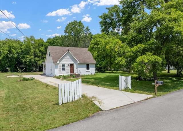Property at 103 Bluegrass Dr, Smyrna, TN 37167, 3 beds, 2 baths