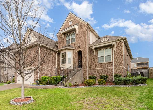 Property at 5344 Highland Place Way, Hermitage, TN 37076, 4 beds, 2.5 baths