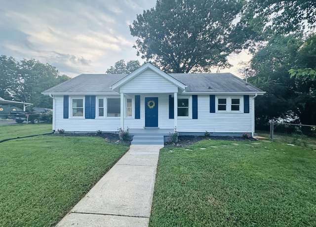Property at 313 Jakes Ave, Murfreesboro, TN 37130, 2 beds, 2 baths