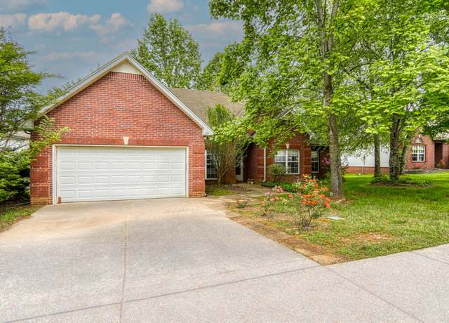Property at 221 Foster Dr, White House, TN 37188, 3 beds, 2 baths