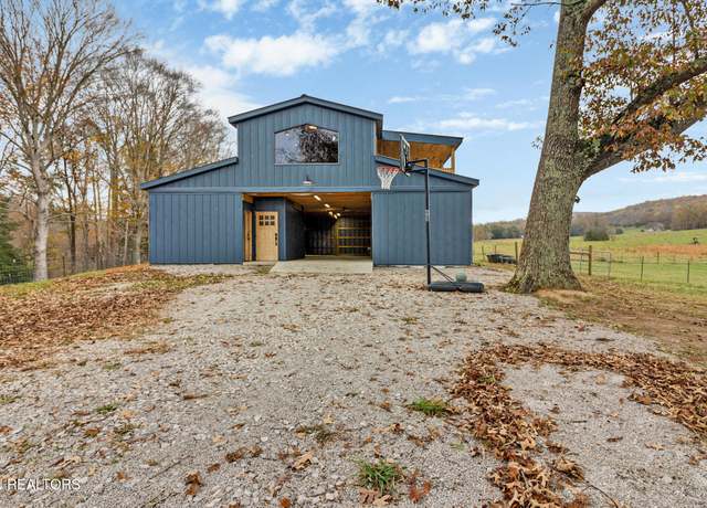 Property at 8225 Red Hill Rd, Pall Mall, TN 38577, 2 beds, 1.5 baths