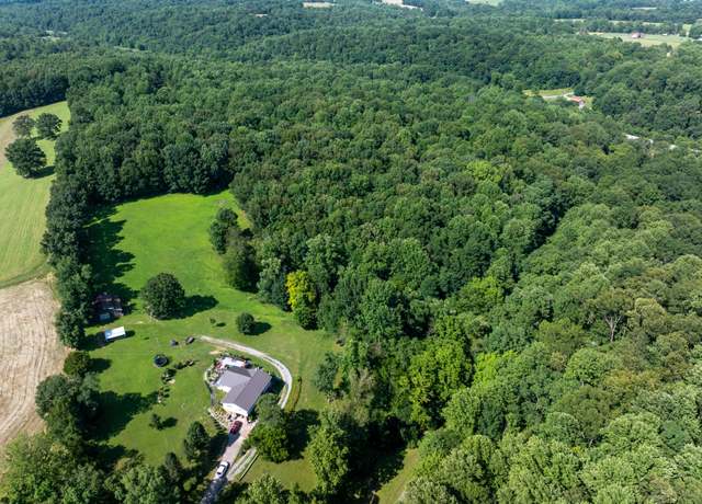 Property at 160 W Garretts Creek Rd, Westmoreland, TN 37186