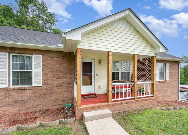 Property at 543 Skyview Dr, Ashland City, TN 37015, 3 beds, 2 baths