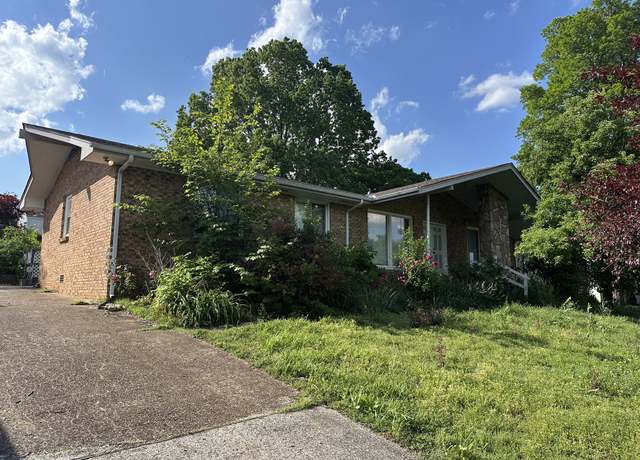 Property at 3708 Anderson Rd, Nashville, TN 37217, 3 beds, 2 baths