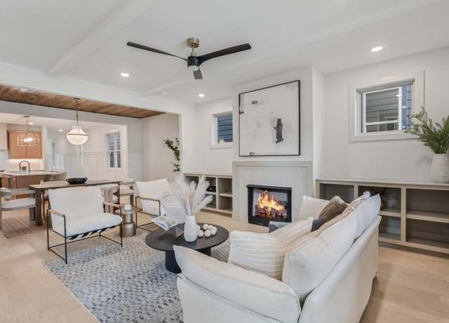 Property at 301B Oriel Ave, Nashville, TN 37210, 4 beds, 3 baths