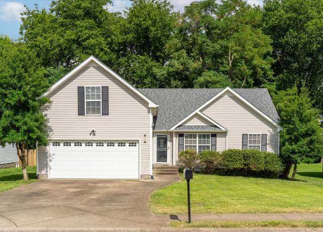 Property at 3673 Kendra Ct S, Clarksville, TN 37040, 3 beds, 2 baths
