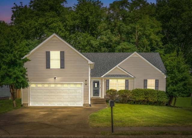 Property at 3673 Kendra Ct S, Clarksville, TN 37040, 3 beds, 2 baths
