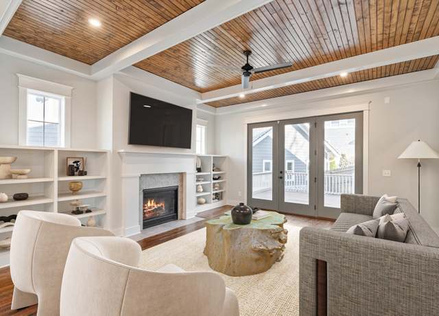 Property at 3358 Acklen Ave, Nashville, TN 37212, 4 beds, 3.5 baths