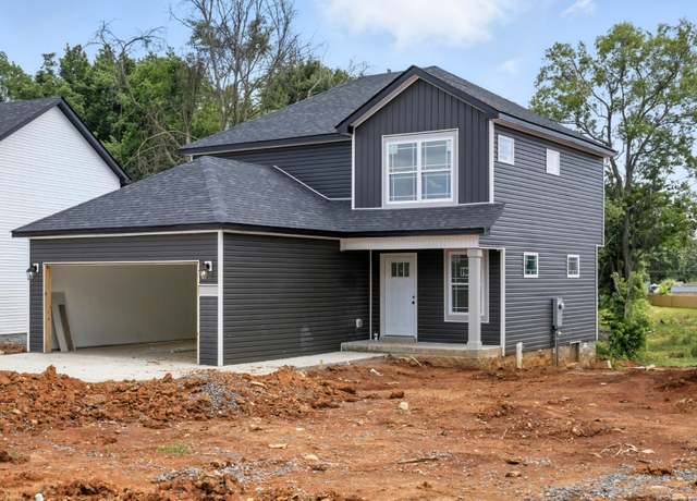 Property at 2674 Scott Dr, Clarksville, TN 37042, 3 beds, 2.5 baths
