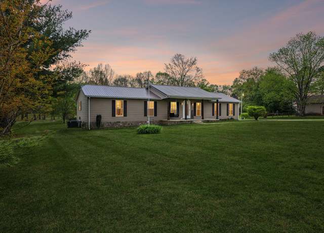 Property at 108 Perry Acres Rd, Shelbyville, TN 37160, 3 beds, 2 baths