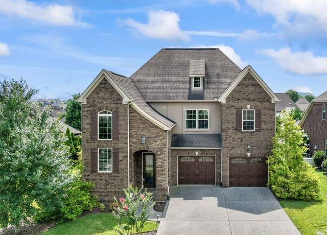 Property at 1039 Baxter Ln, Gallatin, TN 37066, 5 beds, 4.5 baths
