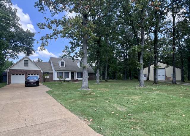 Property at 255 Easley Loop, Savannah, TN 38372, 4 beds, 2.5 baths
