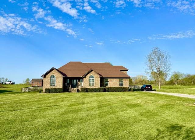 Property at 530 Thompson Ln, Portland, TN 37148, 3 beds, 2 baths