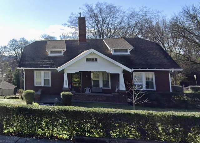 Property at 1713 Primrose Ave, Nashville, TN 37212, 3 beds, 2 baths